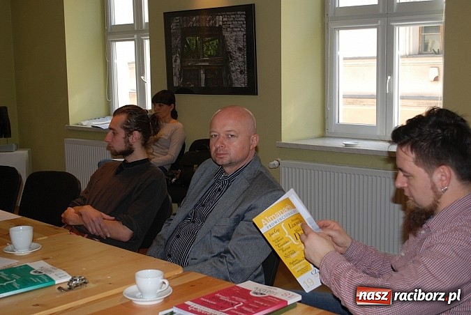 Zdjęcie w galerii na portalu naszraciborz.pl: Słowo, obraz i muzyka w RCK wiadomości z regionu