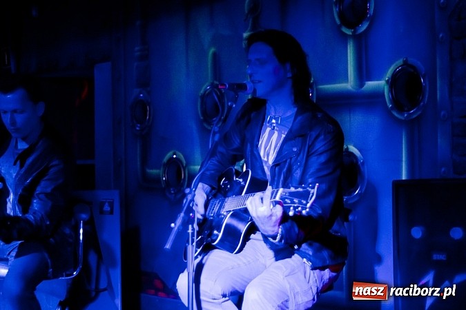 Zdjęcie w galerii na portalu naszraciborz.pl: Wokalista Dżemu w After Dark wiadomości z regionu