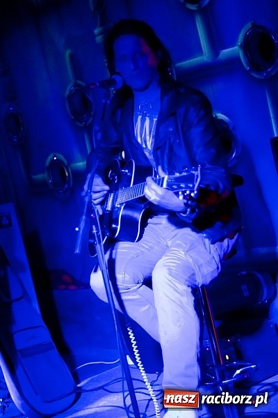 Zdjęcie w galerii na portalu naszraciborz.pl: Wokalista Dżemu w After Dark wiadomości z regionu