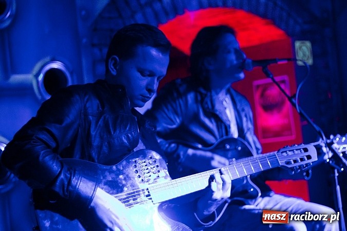 Zdjęcie w galerii na portalu naszraciborz.pl: Wokalista Dżemu w After Dark wiadomości z regionu