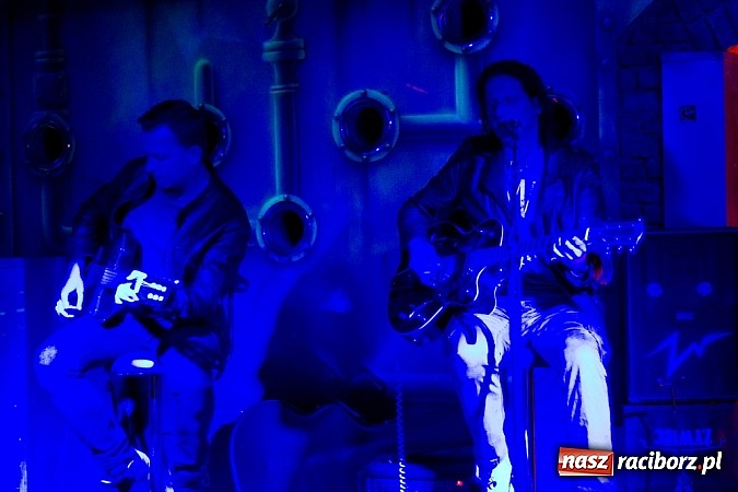 Zdjęcie w galerii na portalu naszraciborz.pl: Wokalista Dżemu w After Dark wiadomości z regionu