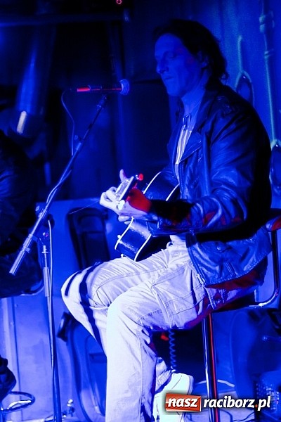 Zdjęcie w galerii na portalu naszraciborz.pl: Wokalista Dżemu w After Dark wiadomości z regionu