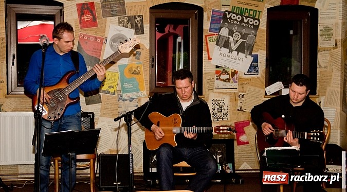 Zdjęcie w galerii na portalu naszraciborz.pl: COCOTIER na Końcu Świata wiadomości z regionu