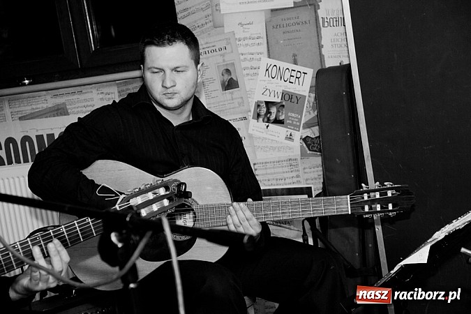 Zdjęcie w galerii na portalu naszraciborz.pl: COCOTIER na Końcu Świata wiadomości z regionu