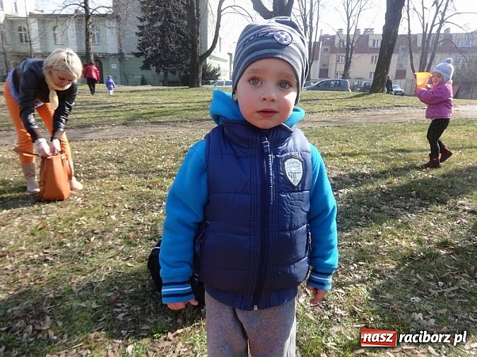 Zdjęcie w galerii na portalu naszraciborz.pl: Piękna wiosna w Fiku-miku wiadomości z regionu