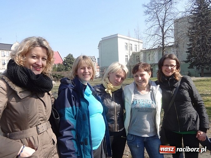 Zdjęcie w galerii na portalu naszraciborz.pl: Piękna wiosna w Fiku-miku wiadomości z regionu