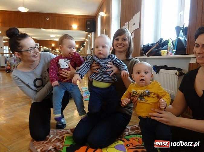 Zdjęcie w galerii na portalu naszraciborz.pl: Piękna wiosna w Fiku-miku wiadomości z regionu