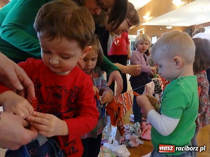 Zdjęcie w galerii na portalu naszraciborz.pl: Piękna wiosna w Fiku-miku wiadomości z regionu