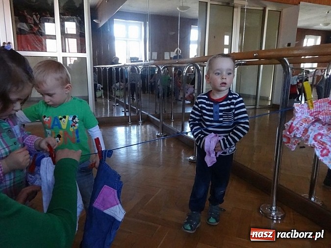 Zdjęcie w galerii na portalu naszraciborz.pl: Piękna wiosna w Fiku-miku wiadomości z regionu