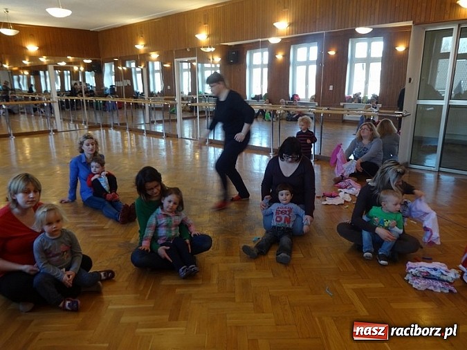 Zdjęcie w galerii na portalu naszraciborz.pl: Piękna wiosna w Fiku-miku wiadomości z regionu