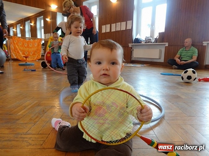 Zdjęcie w galerii na portalu naszraciborz.pl: Piękna wiosna w Fiku-miku wiadomości z regionu