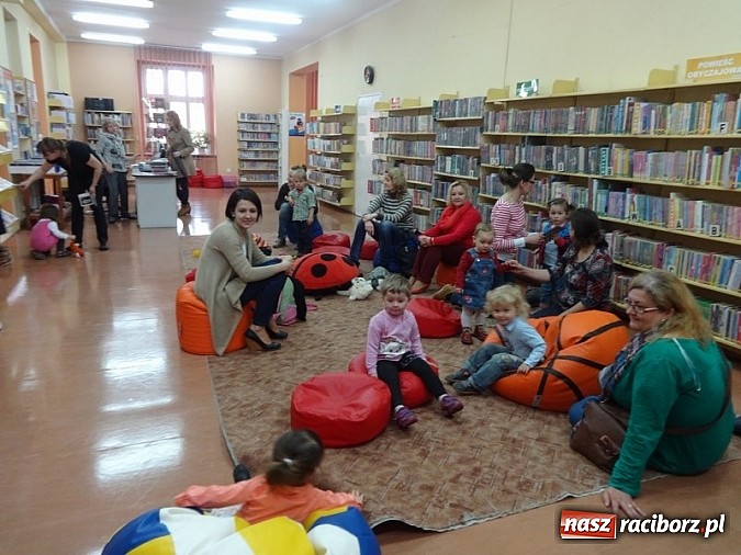 Zdjęcie w galerii na portalu naszraciborz.pl: Piękna wiosna w Fiku-miku wiadomości z regionu