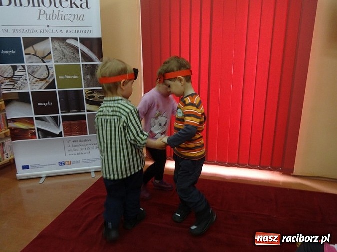 Zdjęcie w galerii na portalu naszraciborz.pl: Piękna wiosna w Fiku-miku wiadomości z regionu