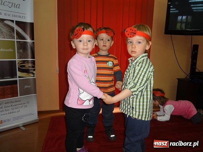 Zdjęcie w galerii na portalu naszraciborz.pl: Piękna wiosna w Fiku-miku wiadomości z regionu