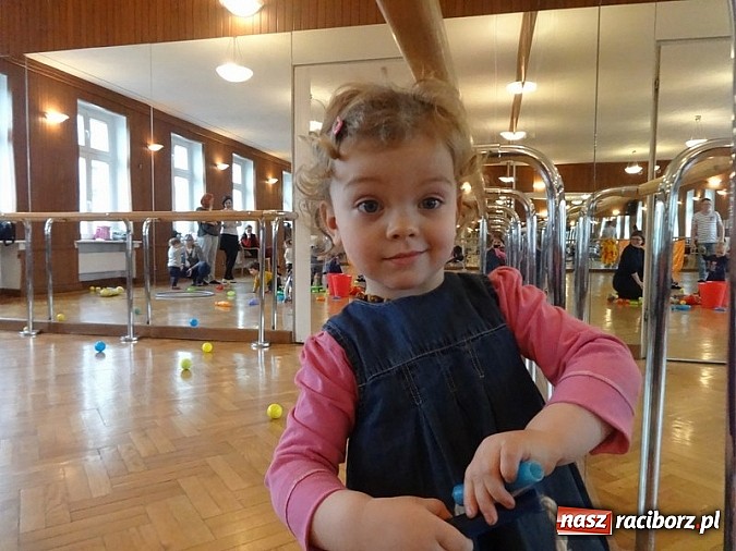 Zdjęcie w galerii na portalu naszraciborz.pl: Piękna wiosna w Fiku-miku wiadomości z regionu