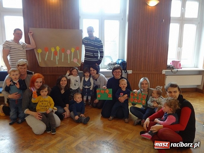 Zdjęcie w galerii na portalu naszraciborz.pl: Piękna wiosna w Fiku-miku wiadomości z regionu