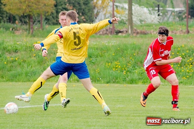 Zdjęcie w galerii na portalu naszraciborz.pl: Rafako-Lubomia: Bez bramek przy Łąkowej wiadomości z regionu