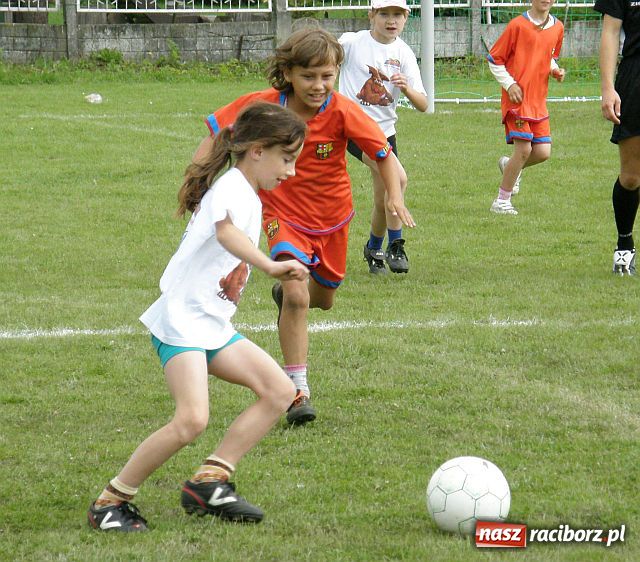 Zdjęcie w galerii na portalu naszraciborz.pl: IX edycja turnieju piłkarskiego dziesięciolatków wiadomości z regionu