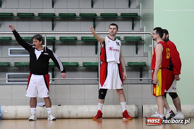 Zdjęcie w galerii na portalu naszraciborz.pl: Koszyk&oacute;wka. Dywyta mistrzem amatorki wiadomości z regionu