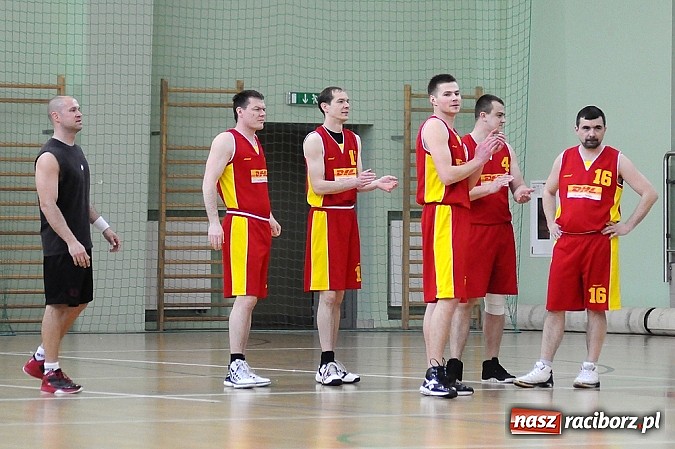 Zdjęcie w galerii na portalu naszraciborz.pl: Koszyk&oacute;wka. Dywyta mistrzem amatorki wiadomości z regionu