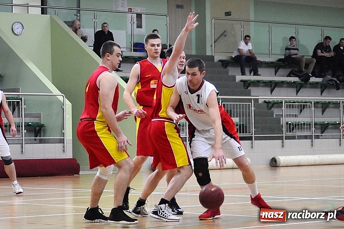 Zdjęcie w galerii na portalu naszraciborz.pl: Koszyk&oacute;wka. Dywyta mistrzem amatorki wiadomości z regionu