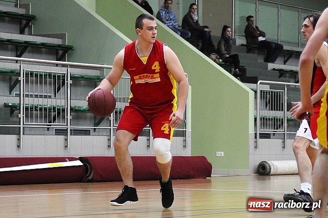 Zdjęcie w galerii na portalu naszraciborz.pl: Koszyk&oacute;wka. Dywyta mistrzem amatorki wiadomości z regionu