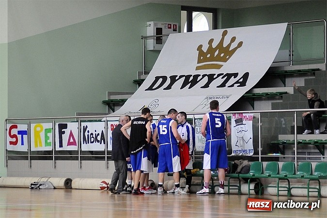 Zdjęcie w galerii na portalu naszraciborz.pl: Koszyk&oacute;wka. Dywyta mistrzem amatorki wiadomości z regionu