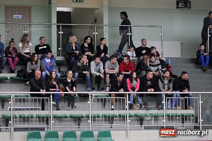 Zdjęcie w galerii na portalu naszraciborz.pl: Koszyk&oacute;wka. Dywyta mistrzem amatorki wiadomości z regionu