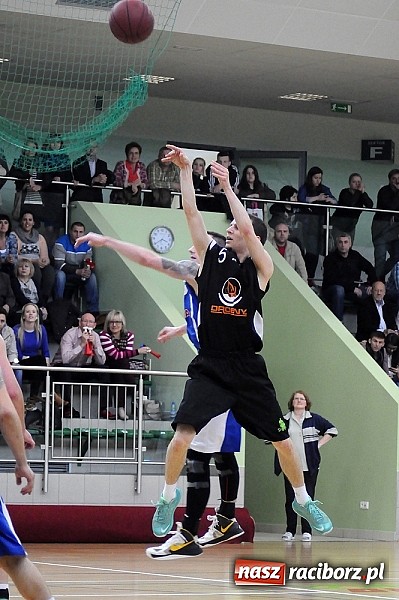 Zdjęcie w galerii na portalu naszraciborz.pl: Koszyk&oacute;wka. Dywyta mistrzem amatorki wiadomości z regionu
