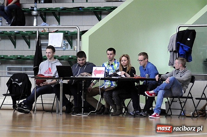 Zdjęcie w galerii na portalu naszraciborz.pl: Koszyk&oacute;wka. Dywyta mistrzem amatorki wiadomości z regionu