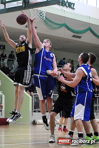 Zdjęcie w galerii na portalu naszraciborz.pl: Koszyk&oacute;wka. Dywyta mistrzem amatorki wiadomości z regionu