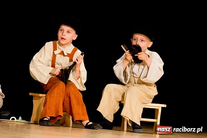 Zdjęcie w galerii na portalu naszraciborz.pl: Źródło zebrało 7,5 tys. zł dla chorej Mai wiadomości z regionu