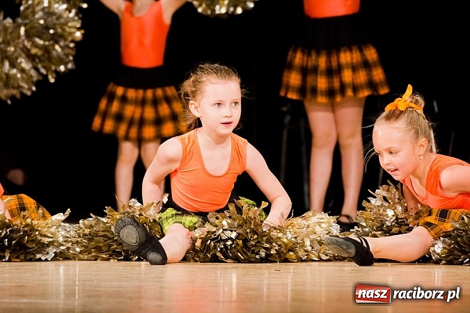 Zdjęcie w galerii na portalu naszraciborz.pl: Źródło zebrało 7,5 tys. zł dla chorej Mai wiadomości z regionu