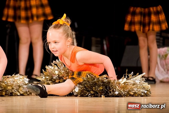 Zdjęcie w galerii na portalu naszraciborz.pl: Źródło zebrało 7,5 tys. zł dla chorej Mai wiadomości z regionu