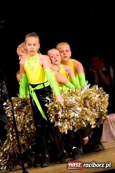 Zdjęcie w galerii na portalu naszraciborz.pl: Źródło zebrało 7,5 tys. zł dla chorej Mai wiadomości z regionu