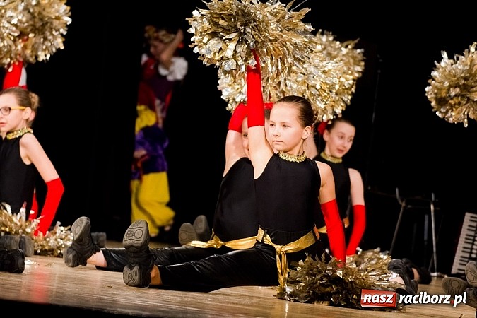 Zdjęcie w galerii na portalu naszraciborz.pl: Źródło zebrało 7,5 tys. zł dla chorej Mai wiadomości z regionu