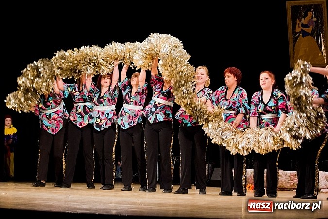 Zdjęcie w galerii na portalu naszraciborz.pl: Źródło zebrało 7,5 tys. zł dla chorej Mai wiadomości z regionu