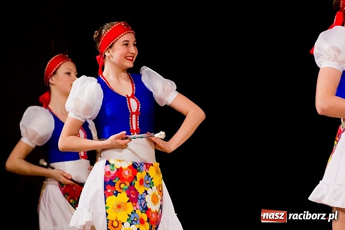 Zdjęcie w galerii na portalu naszraciborz.pl: Źródło zebrało 7,5 tys. zł dla chorej Mai wiadomości z regionu