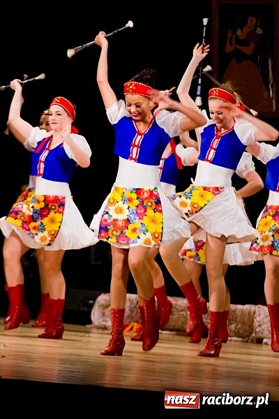 Zdjęcie w galerii na portalu naszraciborz.pl: Źródło zebrało 7,5 tys. zł dla chorej Mai wiadomości z regionu