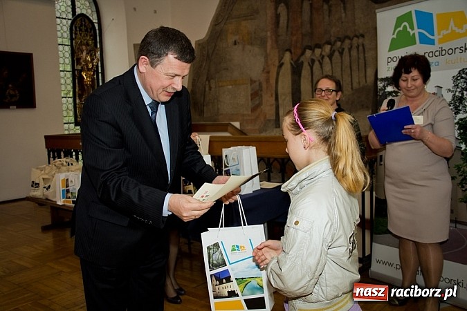 Zdjęcie w galerii na portalu naszraciborz.pl: Rekordowe 675 prac na muzealny konkurs wiadomości z regionu