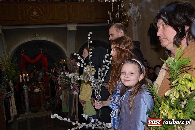 Zdjęcie w galerii na portalu naszraciborz.pl: Misterium Męki Pańskiej w Krzyżanowicach wiadomości z regionu