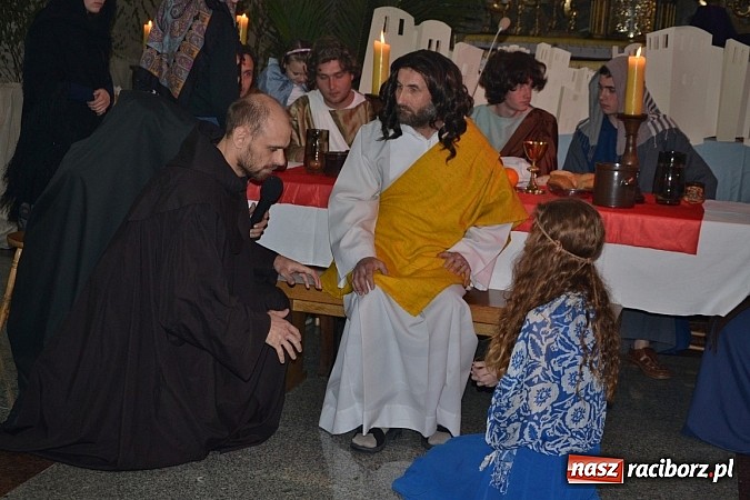 Zdjęcie w galerii na portalu naszraciborz.pl: Misterium Męki Pańskiej w Krzyżanowicach wiadomości z regionu