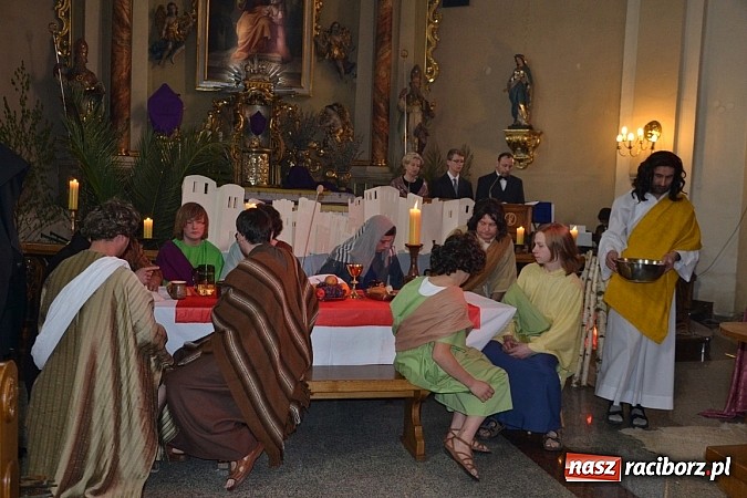 Zdjęcie w galerii na portalu naszraciborz.pl: Misterium Męki Pańskiej w Krzyżanowicach wiadomości z regionu