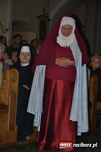 Zdjęcie w galerii na portalu naszraciborz.pl: Misterium Męki Pańskiej w Krzyżanowicach wiadomości z regionu