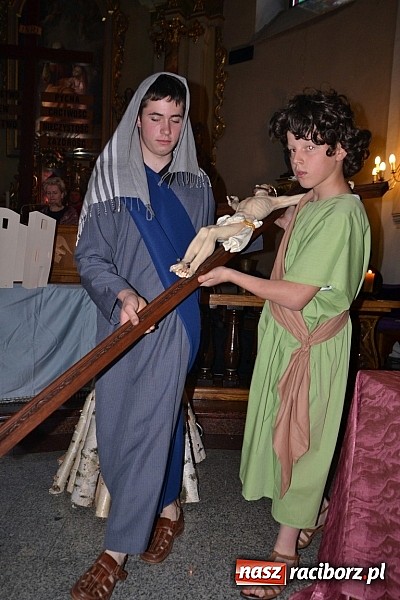 Zdjęcie w galerii na portalu naszraciborz.pl: Misterium Męki Pańskiej w Krzyżanowicach wiadomości z regionu