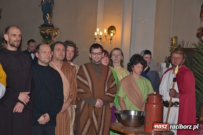 Zdjęcie w galerii na portalu naszraciborz.pl: Misterium Męki Pańskiej w Krzyżanowicach wiadomości z regionu