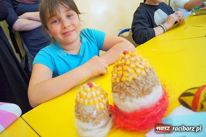 Zdjęcie w galerii na portalu naszraciborz.pl: W Nędzy podtrzymują kroszonkarską tradycję wiadomości z regionu