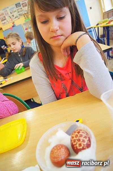 Zdjęcie w galerii na portalu naszraciborz.pl: W Nędzy podtrzymują kroszonkarską tradycję wiadomości z regionu