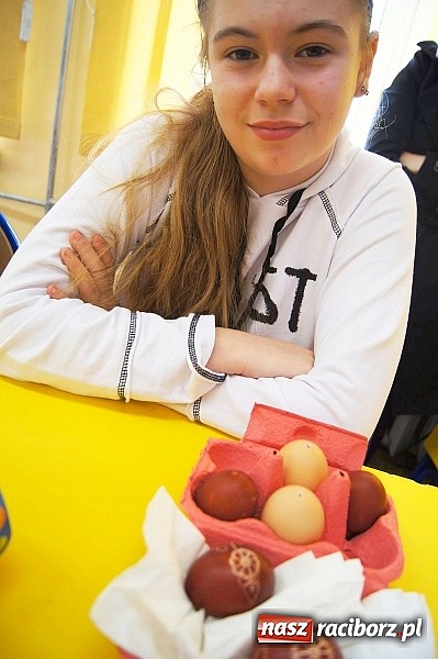 Zdjęcie w galerii na portalu naszraciborz.pl: W Nędzy podtrzymują kroszonkarską tradycję wiadomości z regionu