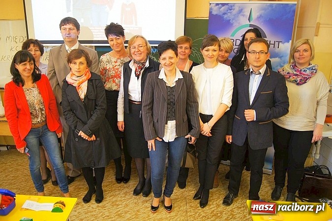 Zdjęcie w galerii na portalu naszraciborz.pl: W Nędzy podtrzymują kroszonkarską tradycję wiadomości z regionu